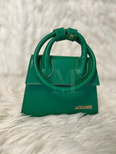 JACQUEMUS BAG LE CHIQUITO