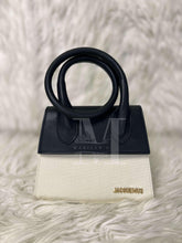 JACQUEMUS BAG LE CHIQUITO