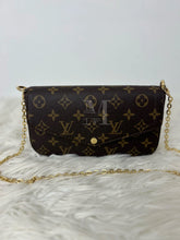 Louis Vuitton Félicie Monogram Canvas Pochette