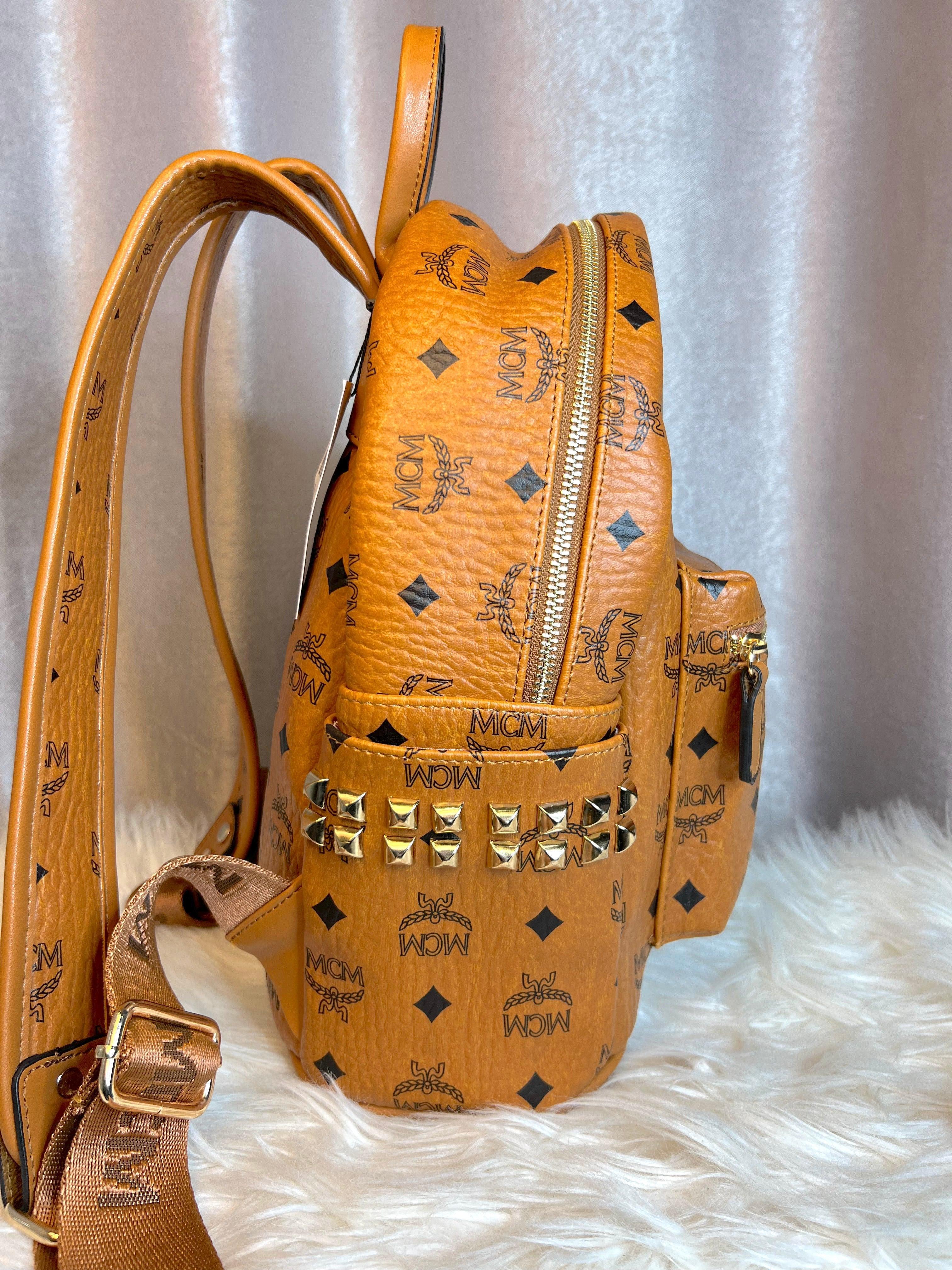 MCM Medium Backpack Stark stud embellished - Marilyns