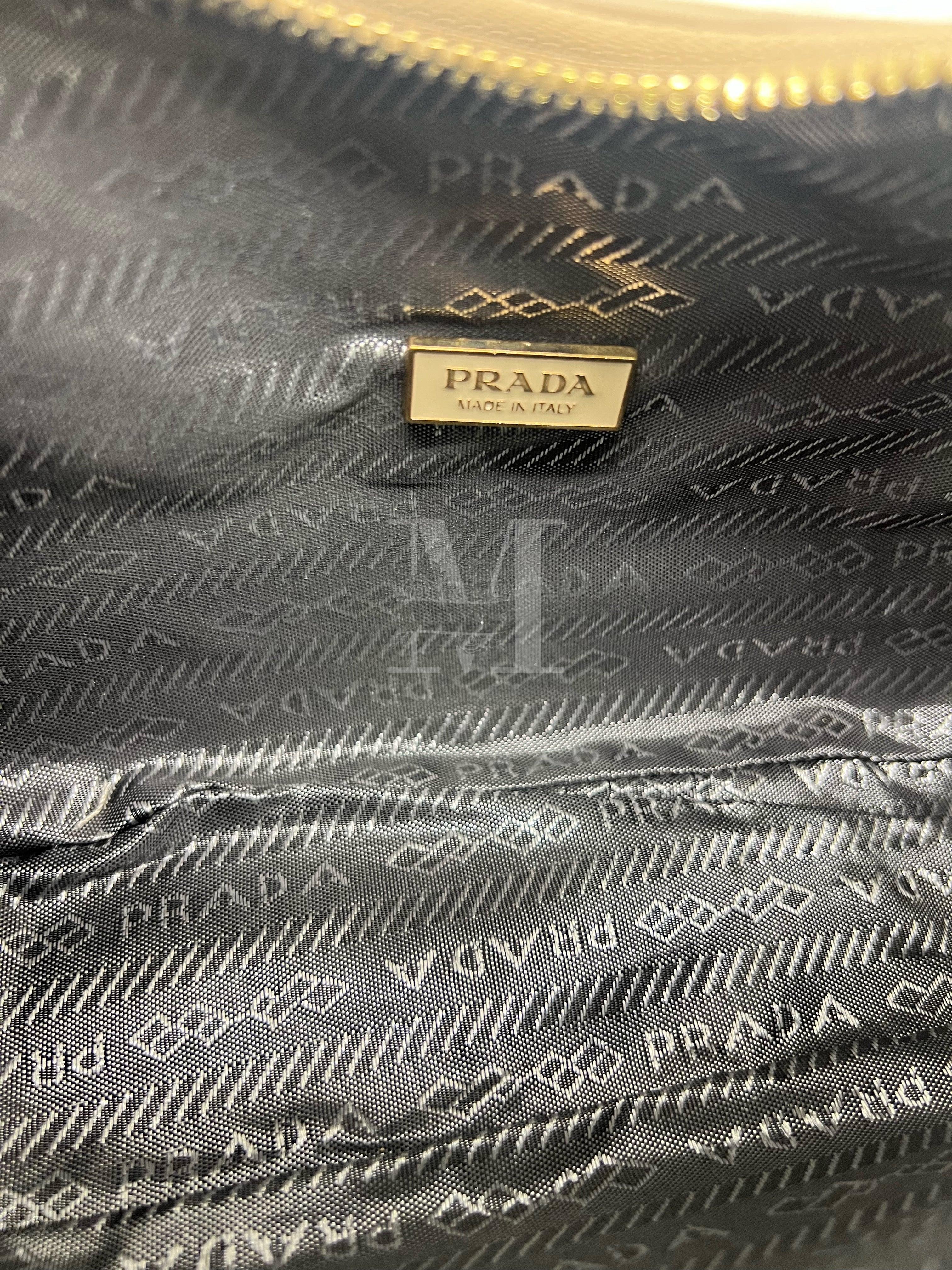 Prada Re-Edition 2005 Saffiano Bag