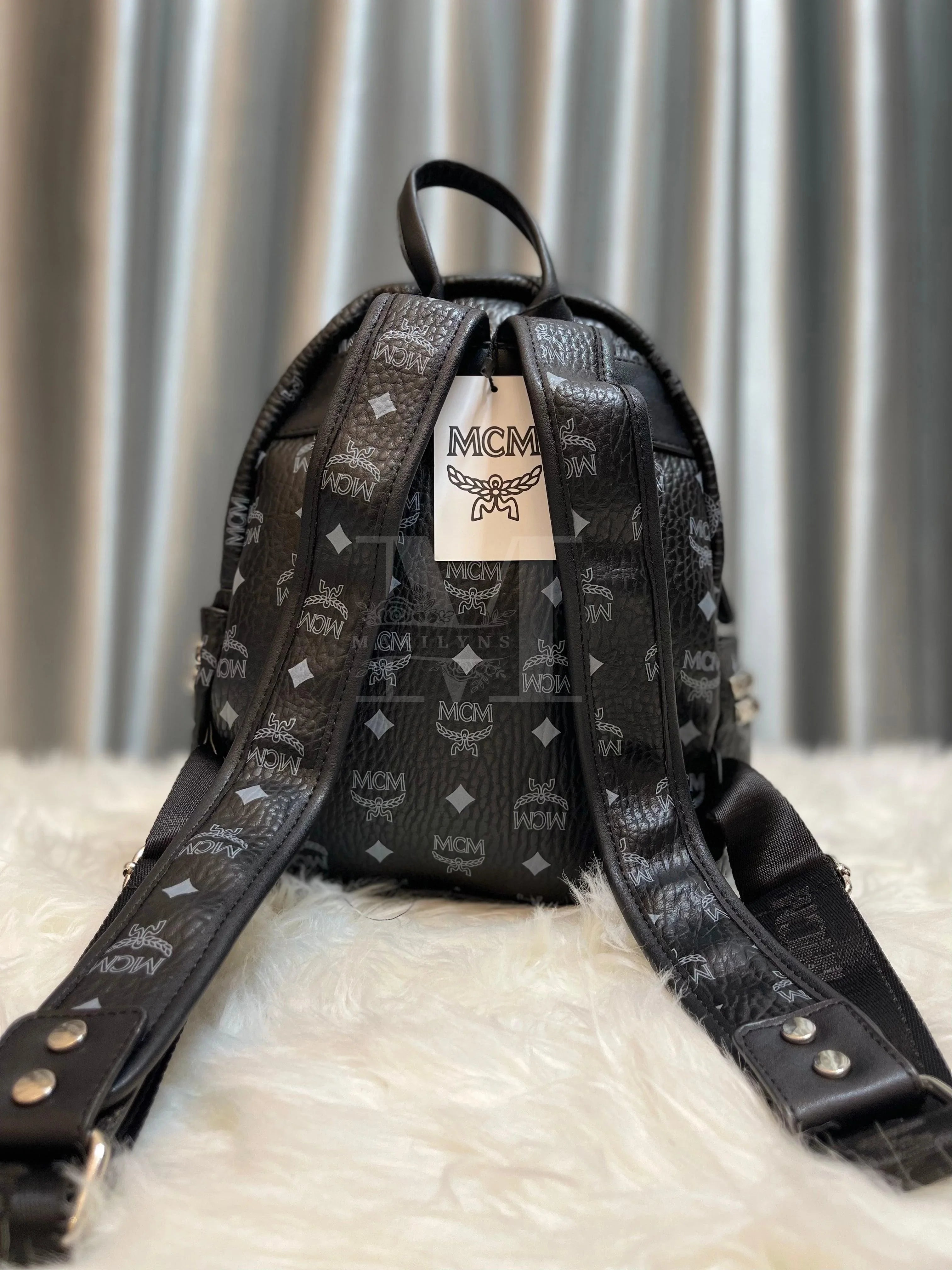 MCM Medium Backpack Stark stud embellished - Marilyns